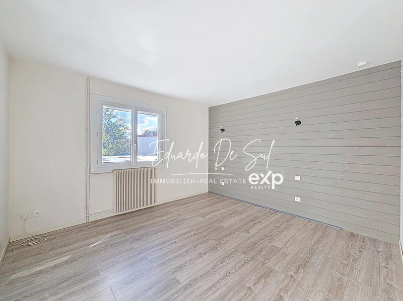 Maison - 161 m² - 6 pièces