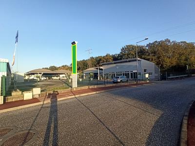 Local commercial - 1 460 m²