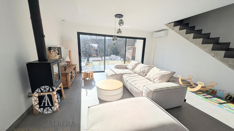 Villa - 116 m² - 4 pièces