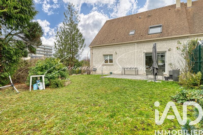 Maison - 137 m² - 6 pièces