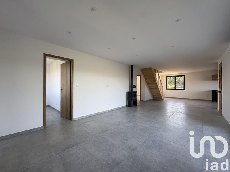 Maison - 104 m² - 3 pièces