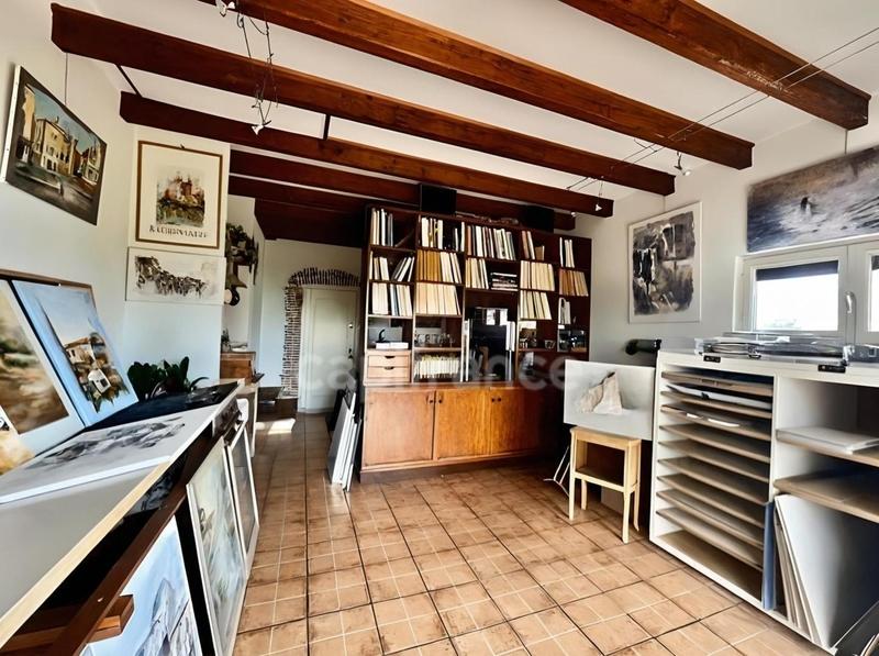 Maison - 200 m² - 6 pièces