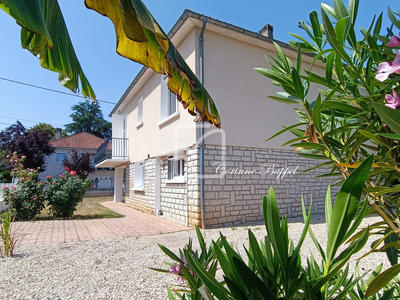 Maison - 122 m² - 5 pièces