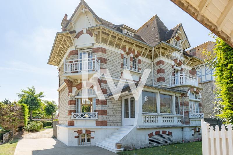 Maison - 172 m² - 8 pièces
