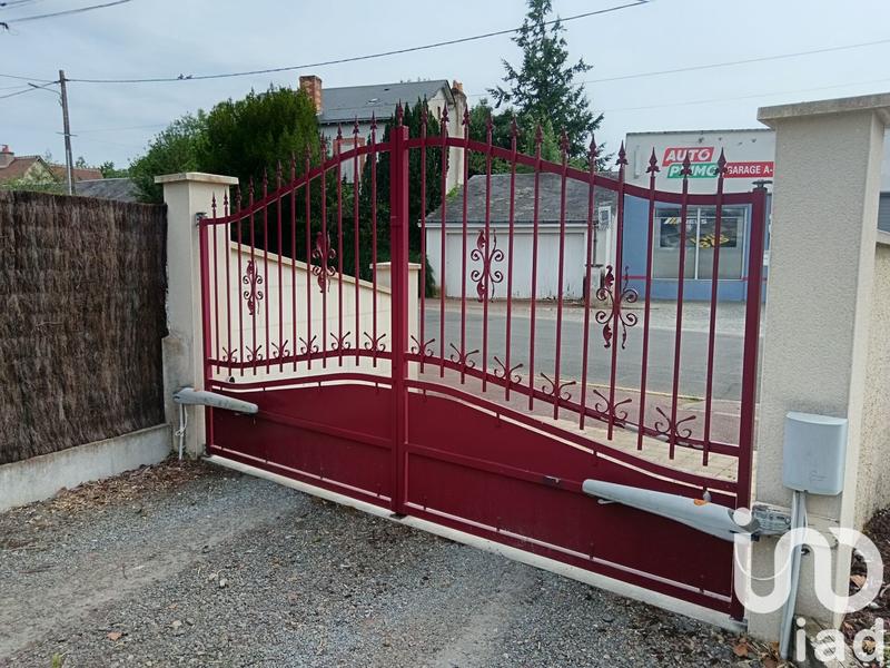 Maison - 183 m² - 9 pièces