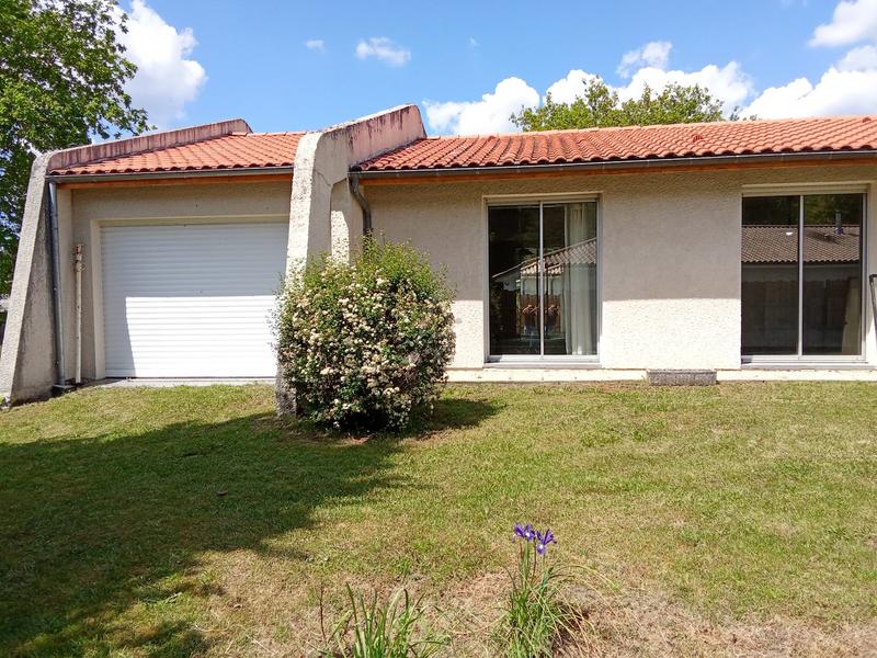 Maison - 191 m² - 6 pièces