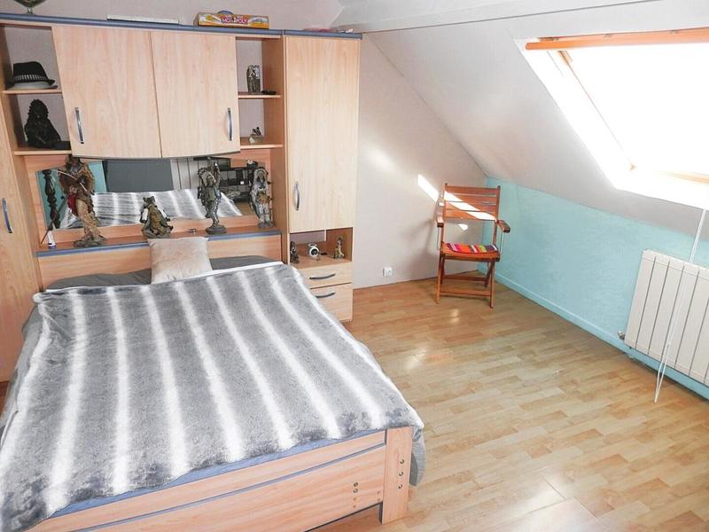 Maison - 202 m² - 8 pièces