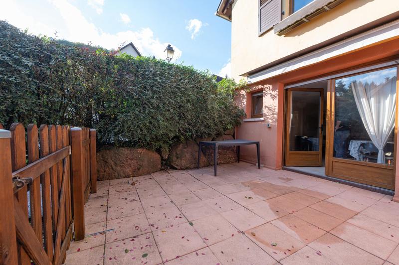 Maison - 236 m² - 11 pièces