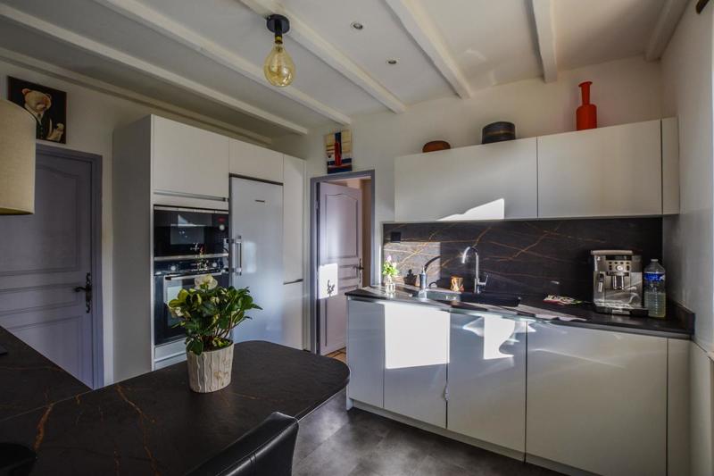 Maison - 183 m² - 6 pièces