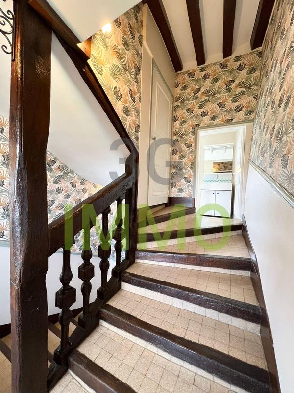 Propriété - 180 m² - 8 pièces