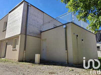 Maison - 94 m² - 4 pièces