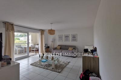 Appartement - 49 m² - 2 pièces
