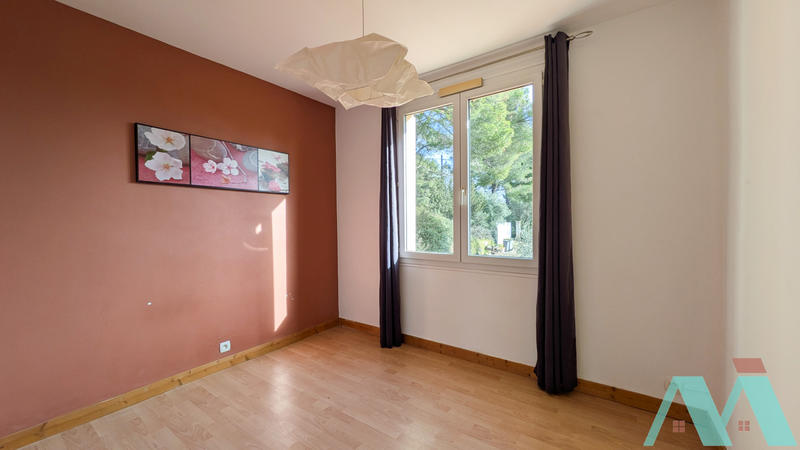 Maison - 172 m² - 7 pièces