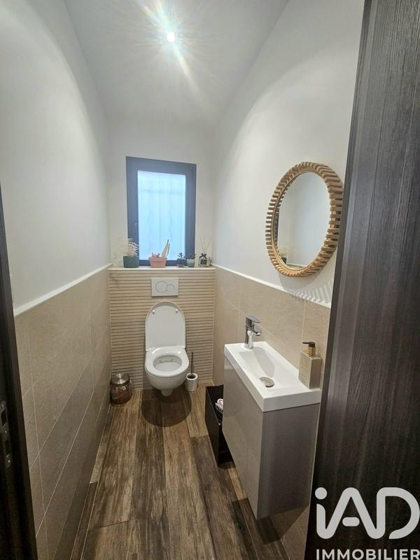 Maison - 168 m² - 7 pièces