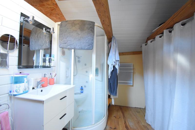 Maison en pierre - 141 m² - 6 pièces