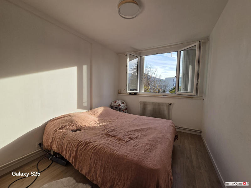 Appartement - 82 m² - 4 pièces