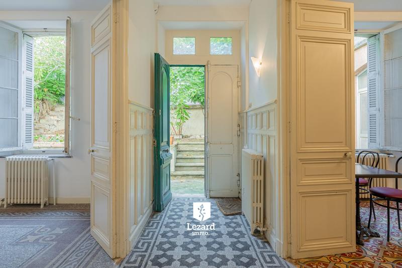 Maison ancienne - 282 m² - 8 pièces