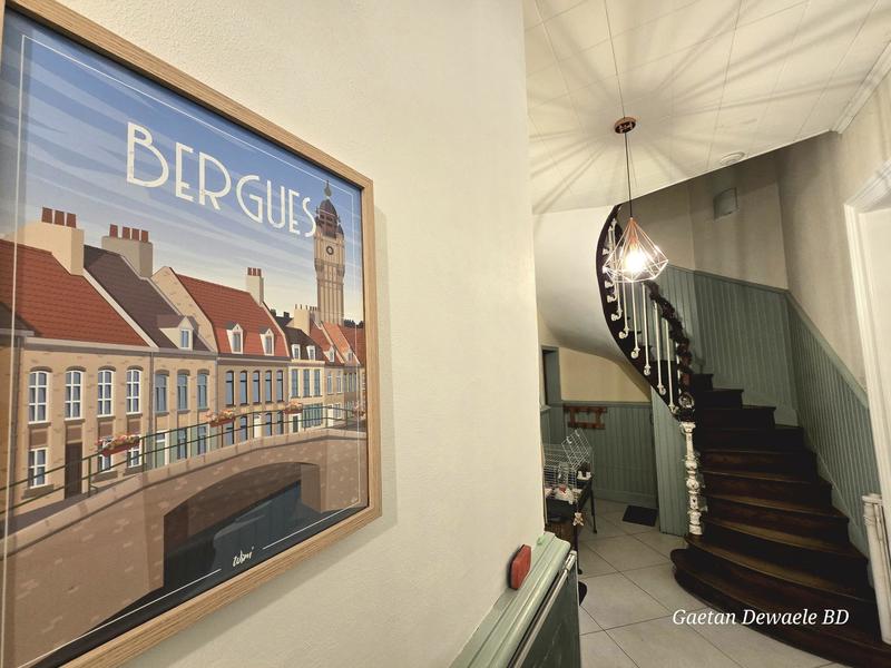 Maison de maîtres - 360 m² - 9 pièces