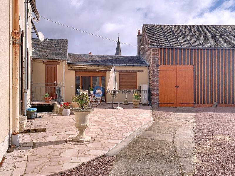 Maison - 170 m² - 8 pièces