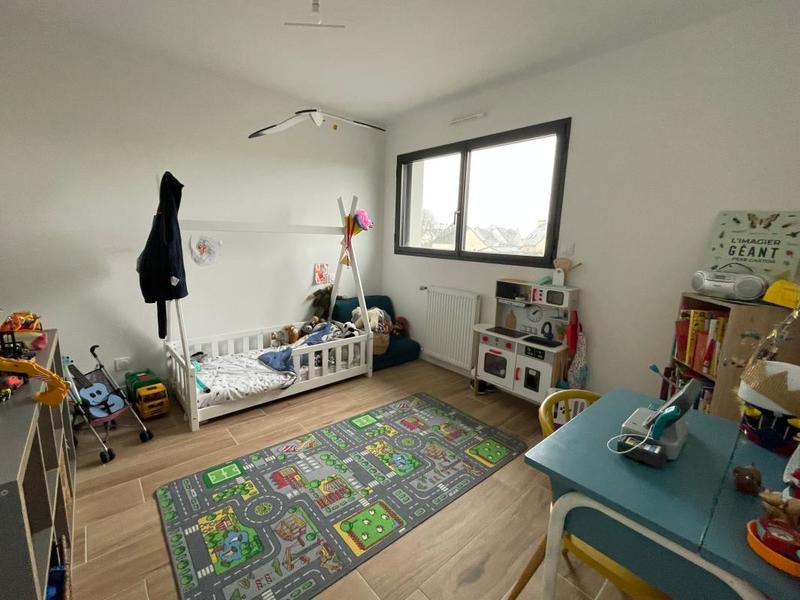 Maison - 95 m² - 5 pièces