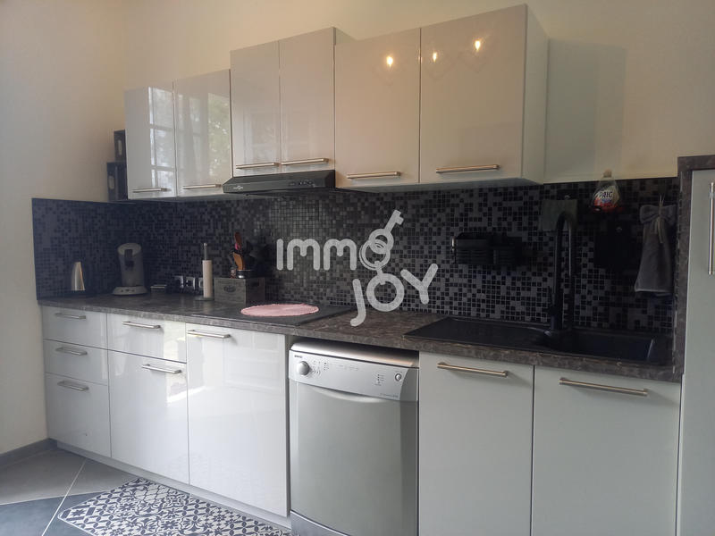 Maison - 158 m² - 6 pièces