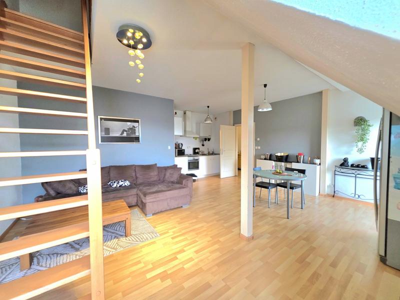 Duplex - 88 m² - 5 pièces