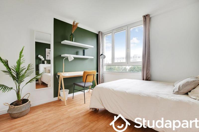 Chambre - 10 m² - 1 pièce