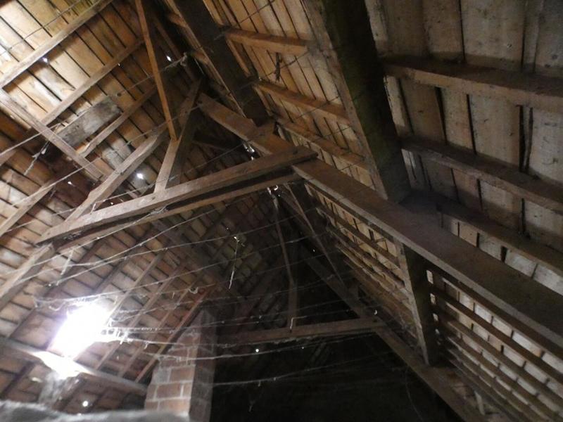 Maison - 510 m² - 8 pièces