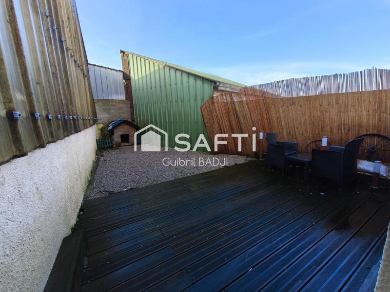 Maison - 98 m² - 4 pièces