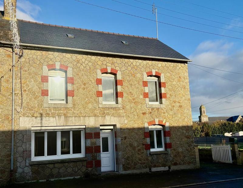 Maison en pierre - 95 m² - 4 pièces