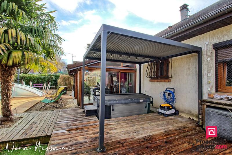 Maison - 172 m² - 7 pièces