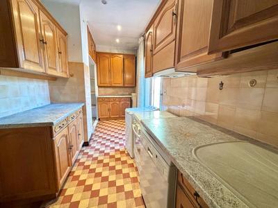 Appartement - 75 m² - 3 pièces