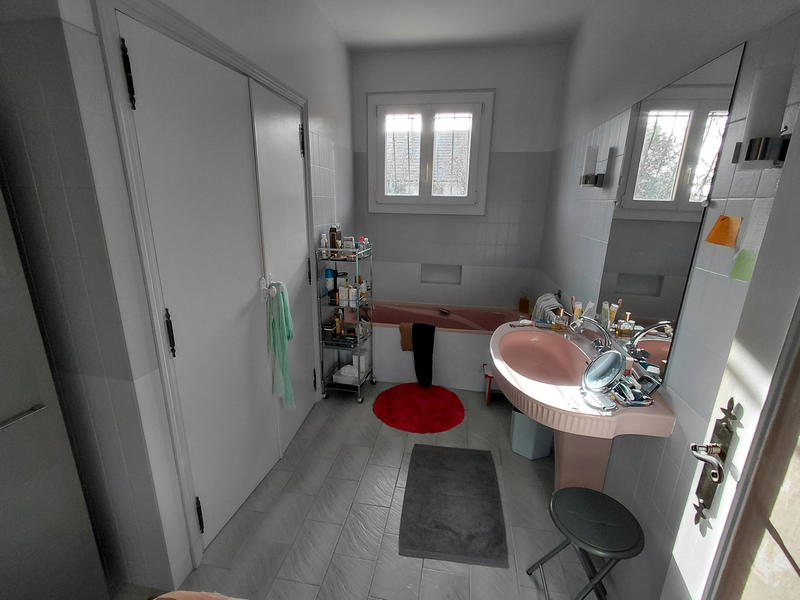 Maison - 237 m² - 10 pièces