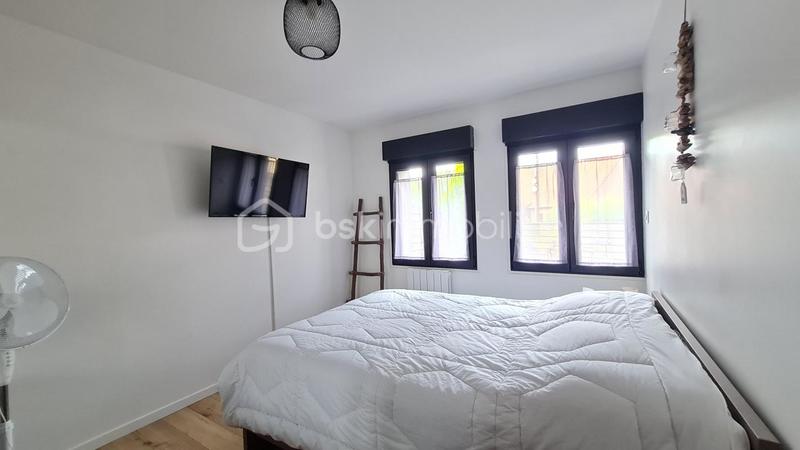 Maison traditionnelle - 78 m² - 3 pièces