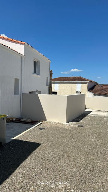 Maison - 80 m² - 4 pièces