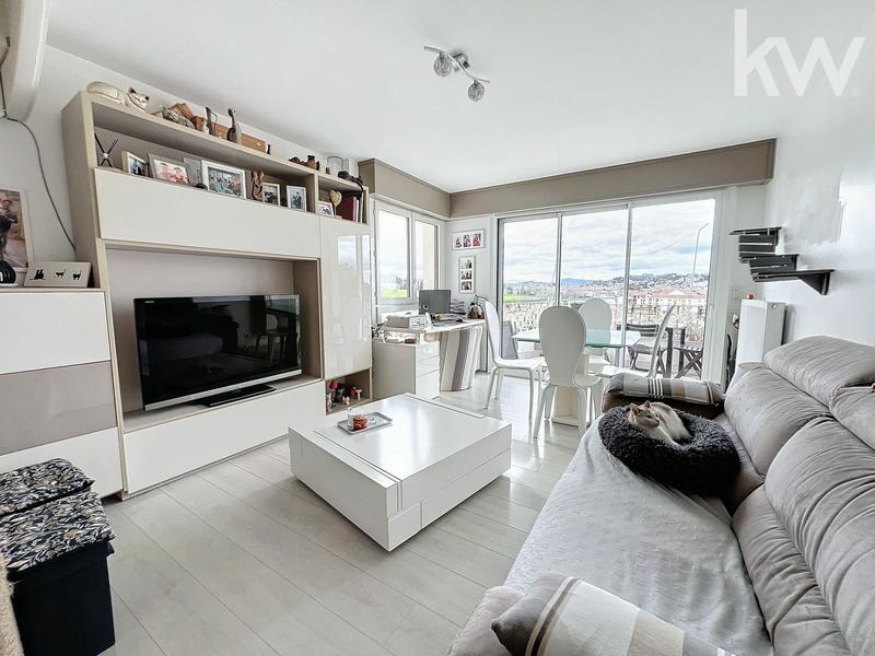 Duplex - 67 m² - 4 pièces