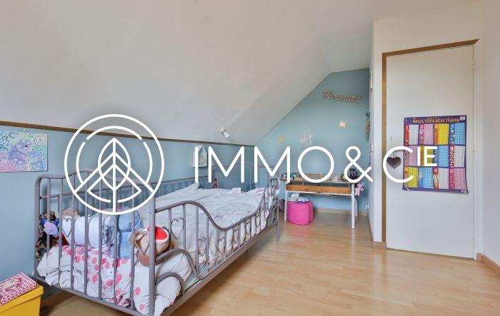 Maison - 187 m² - 6 pièces