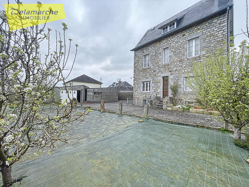 Maison - 91 m² - 5 pièces