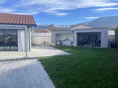 Maison - 115 m² - 6 pièces