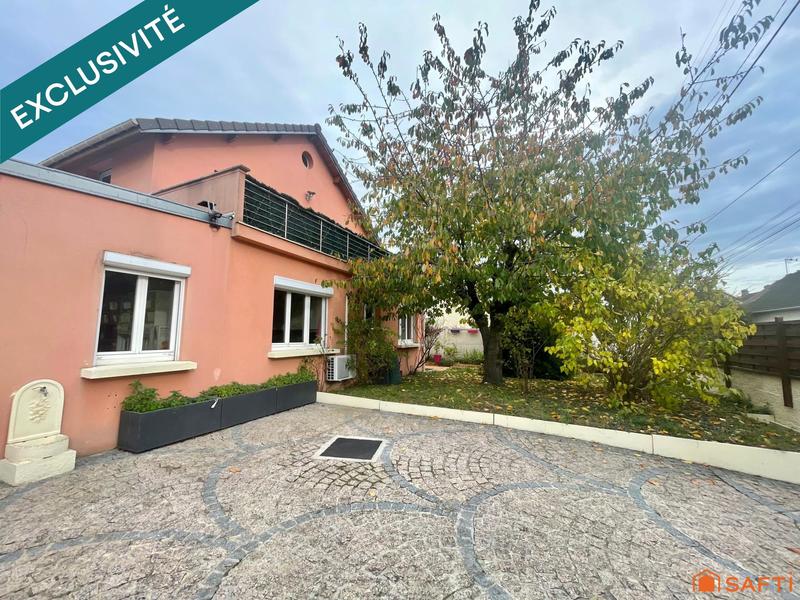 Maison - 142 m² - 6 pièces