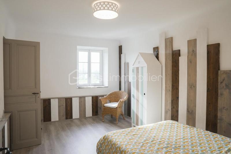 Ferme - 300 m² - 9 pièces