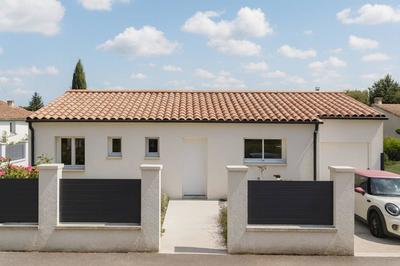 Maison - 90 m² - 4 pièces