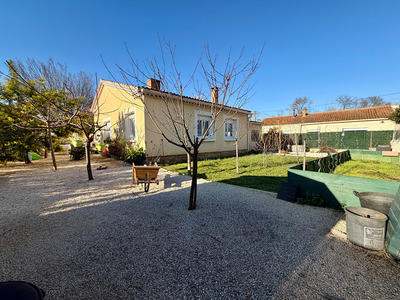 Maison - 90 m² - 5 pièces