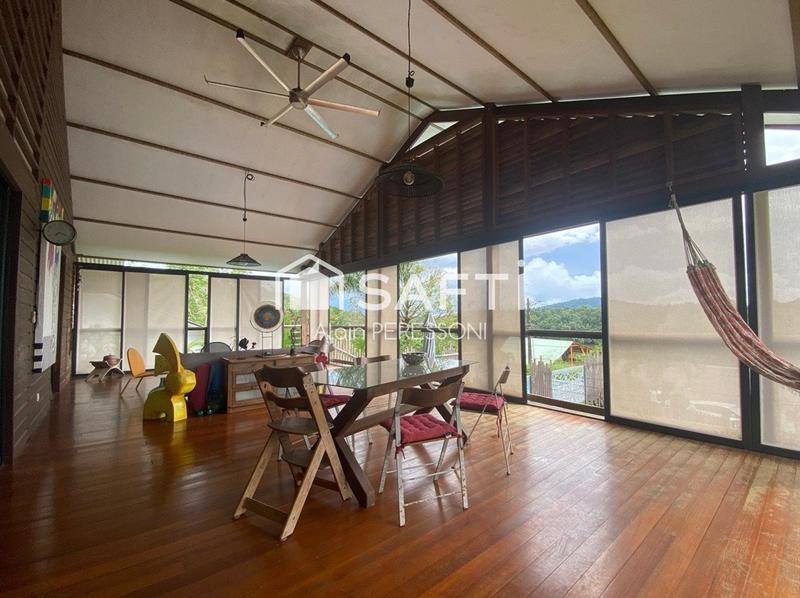 Maison - 164 m² - 6 pièces