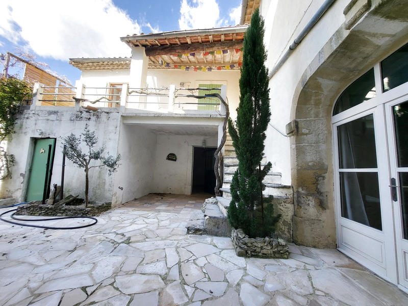 Maison - 184 m² - 6 pièces