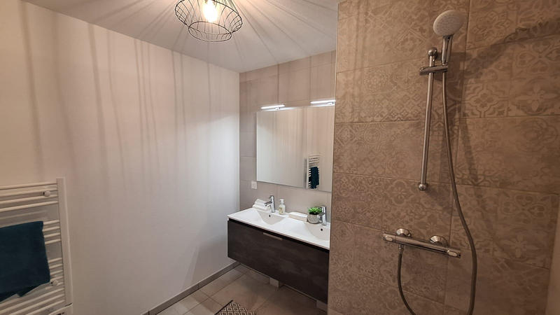 Appartement - 92 m² - 4 pièces