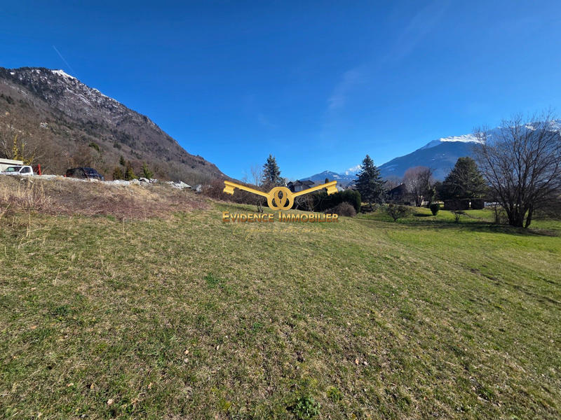 Terrain - 799 m²