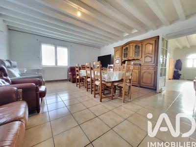 Maison - 180 m² - 5 pièces