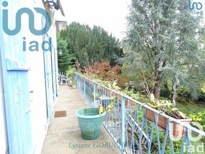 Maison de ville - 260 m² - 11 pièces