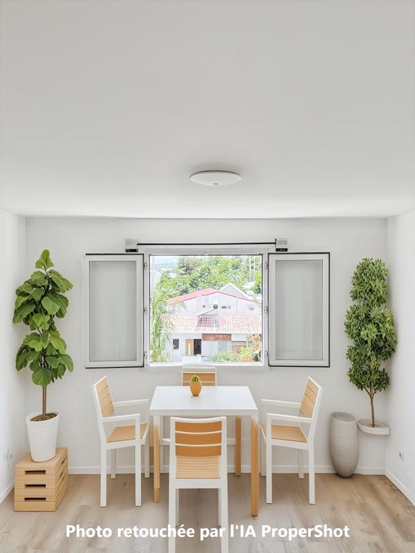 Studio - 25 m² - 1 pièce